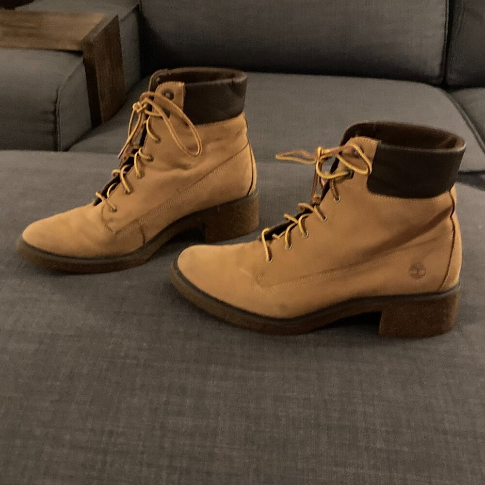 Timberland Brinda 6 Inch Lace Up Heeled Boots